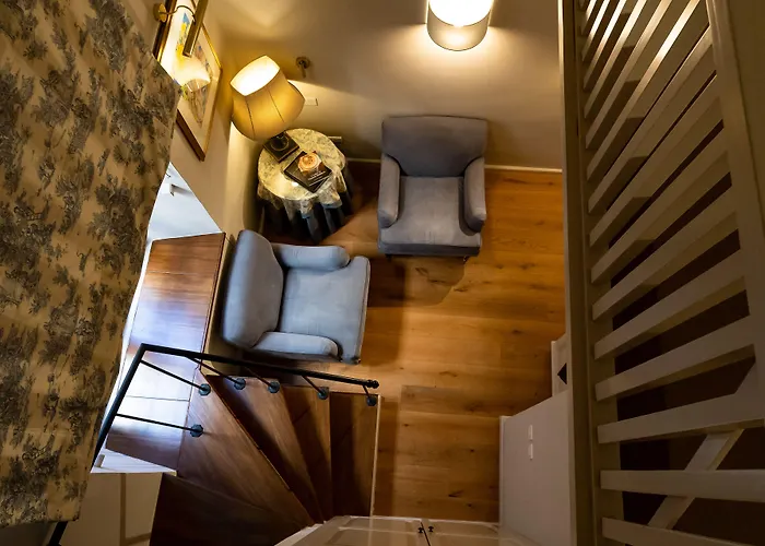 호텔 사라 팰리스 를레&샤토 5*